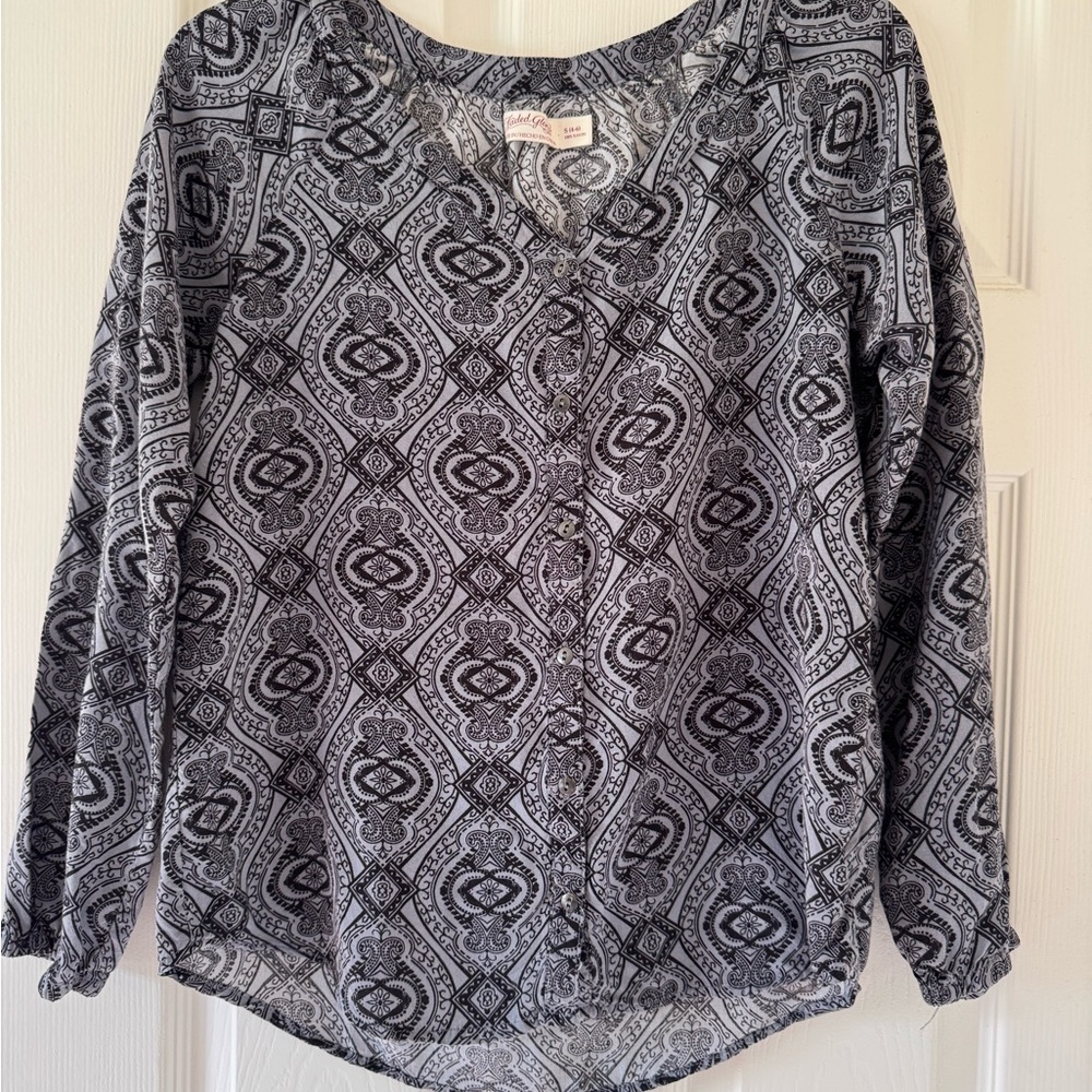 Faded Glory Black and White Patterned Blouse